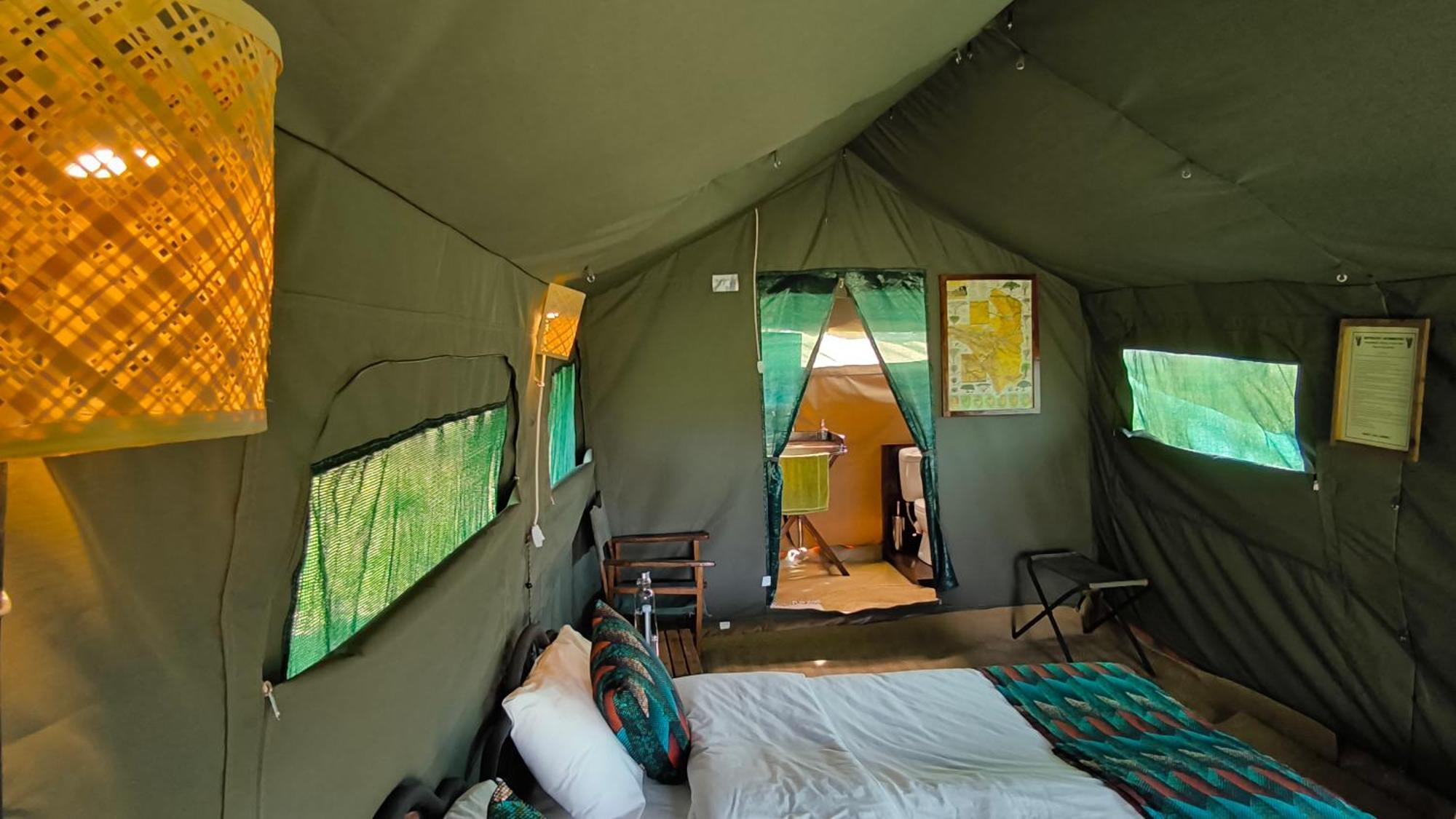 Kananga Special Tented Camp Banagi Exteriör bild